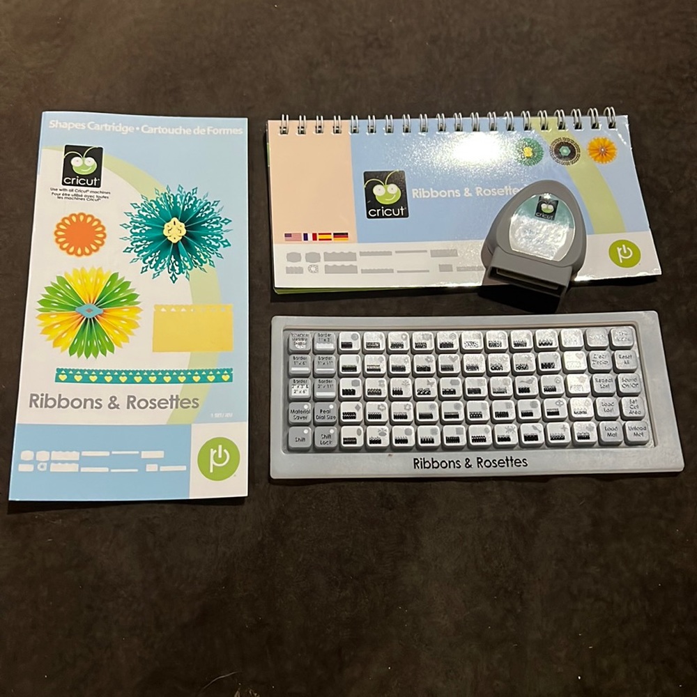CRICUT - Ribbons and Rosettes - Provo Craft 2011